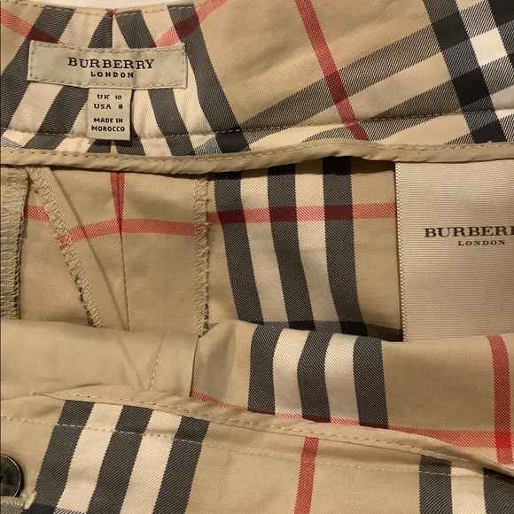 Size 6 Authentic Burberry Women’s Bermuda short - Picture 3 of 4